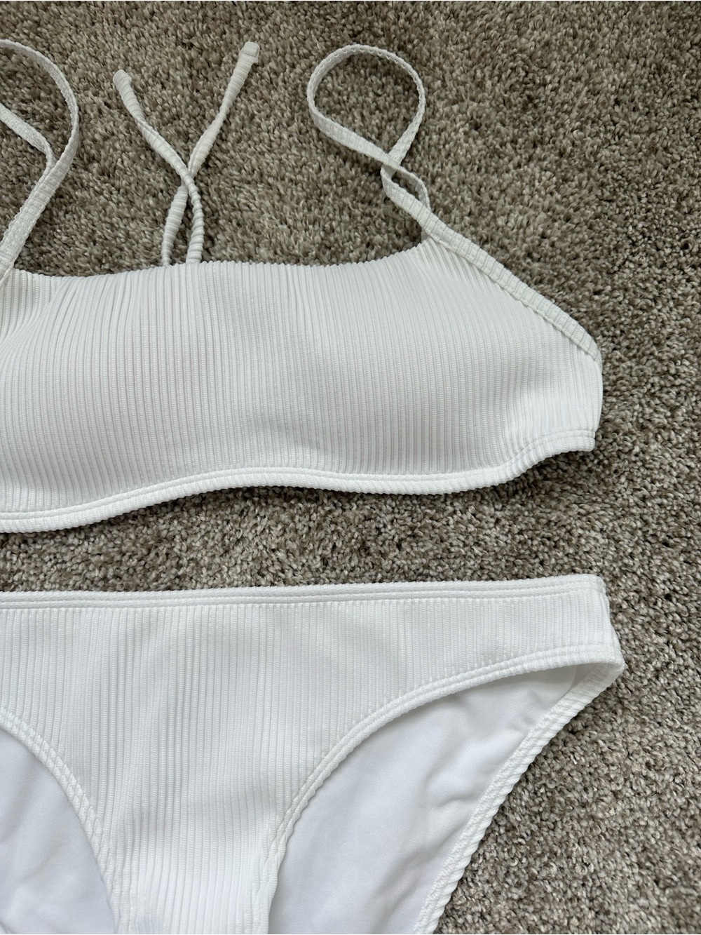 Hollister White Ribbed Bikini Set - Picture 2 of 3